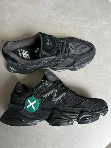 New Balance 9060 Black