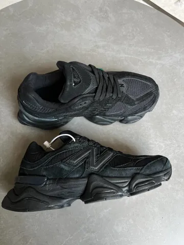 New Balance 9060 Black